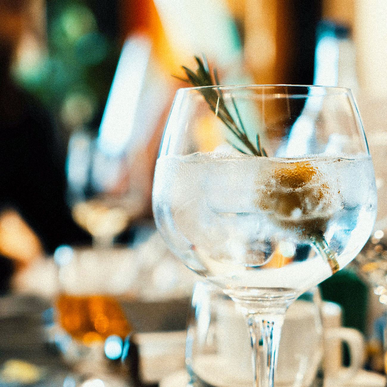 Hausgemachter Cocktail mit Rosmarin